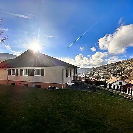 Feriehus Le Pingu - Spacieux, Calme, Plein Sud - Sauna - 8 Personnes *